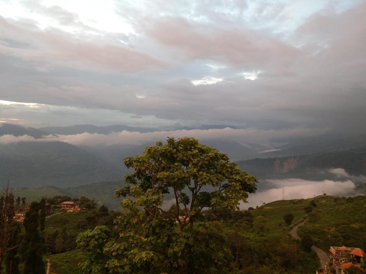 Swabhumi Homestay Kurseong ภายนอก รูปภาพ