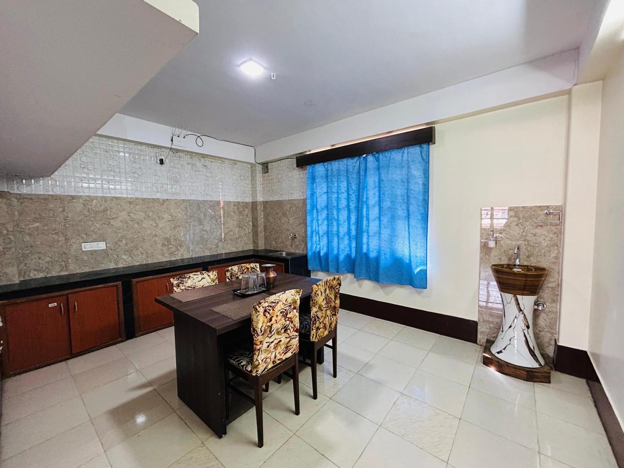 Swabhumi Homestay Kurseong ภายนอก รูปภาพ