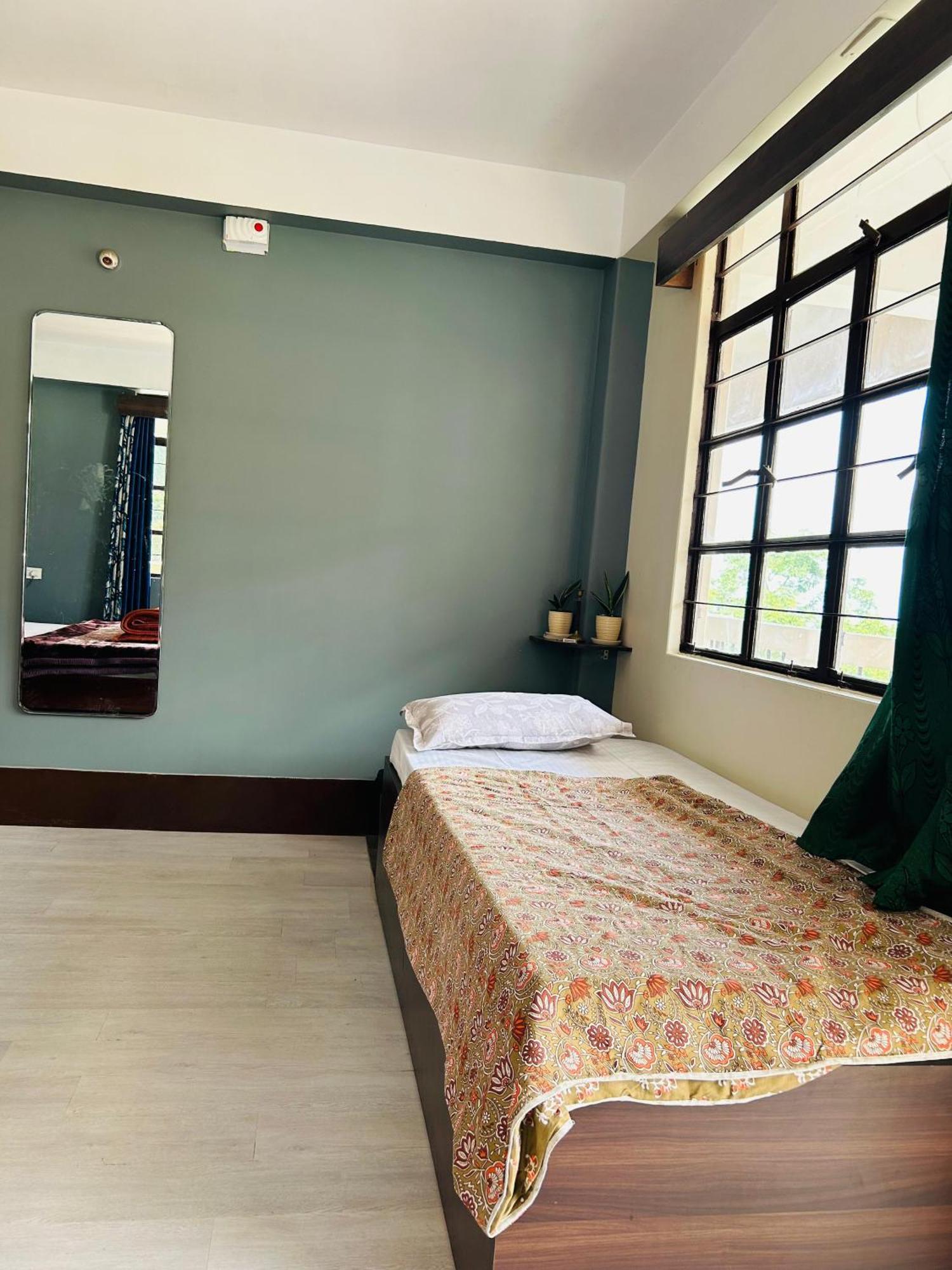 Swabhumi Homestay Kurseong ภายนอก รูปภาพ