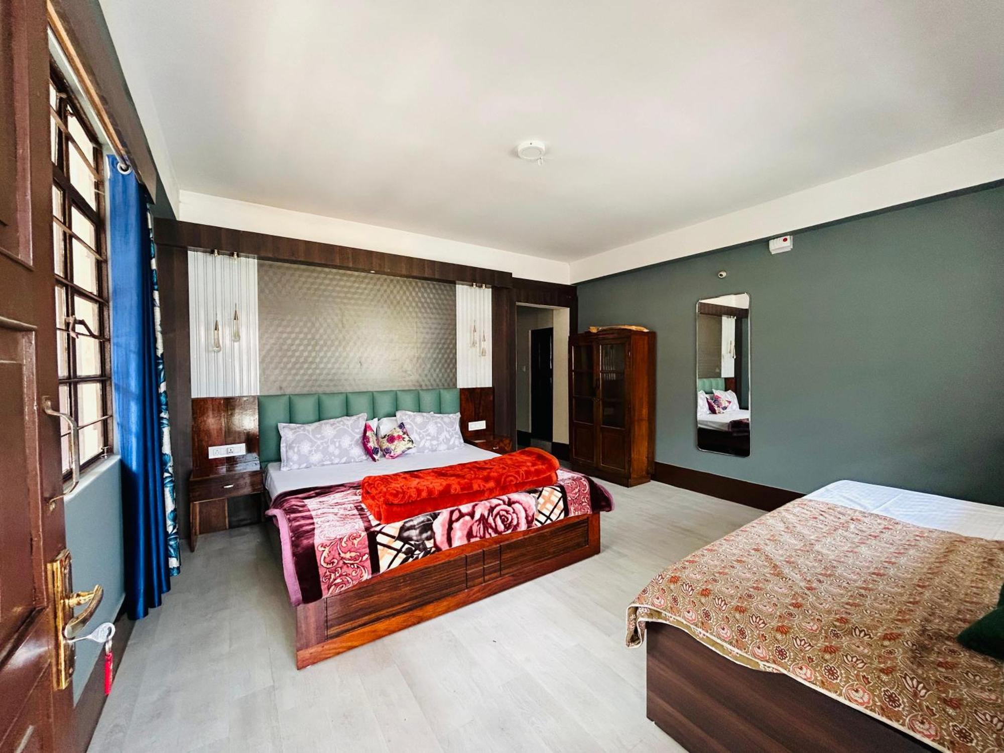 Swabhumi Homestay Kurseong ภายนอก รูปภาพ